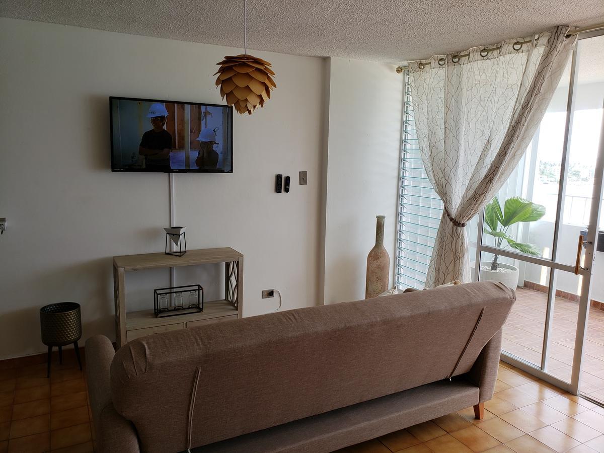 Gorgeous Beach Front Studio With Electricity Water Ac Luquillo Exteriör bild
